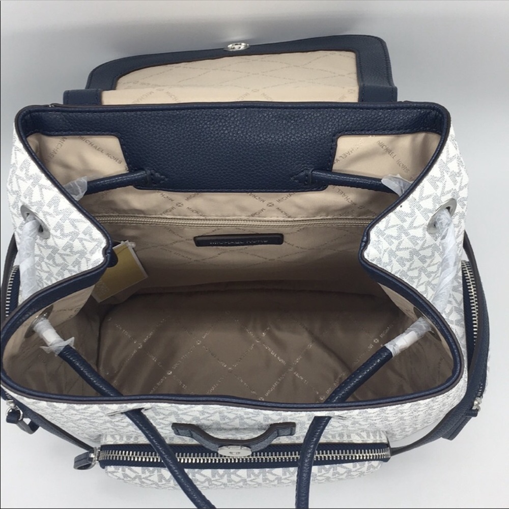 MICHAEL KORS ABBEY LG CARGO BACKPACK OPWHT MULTI - Picture 7 of 8